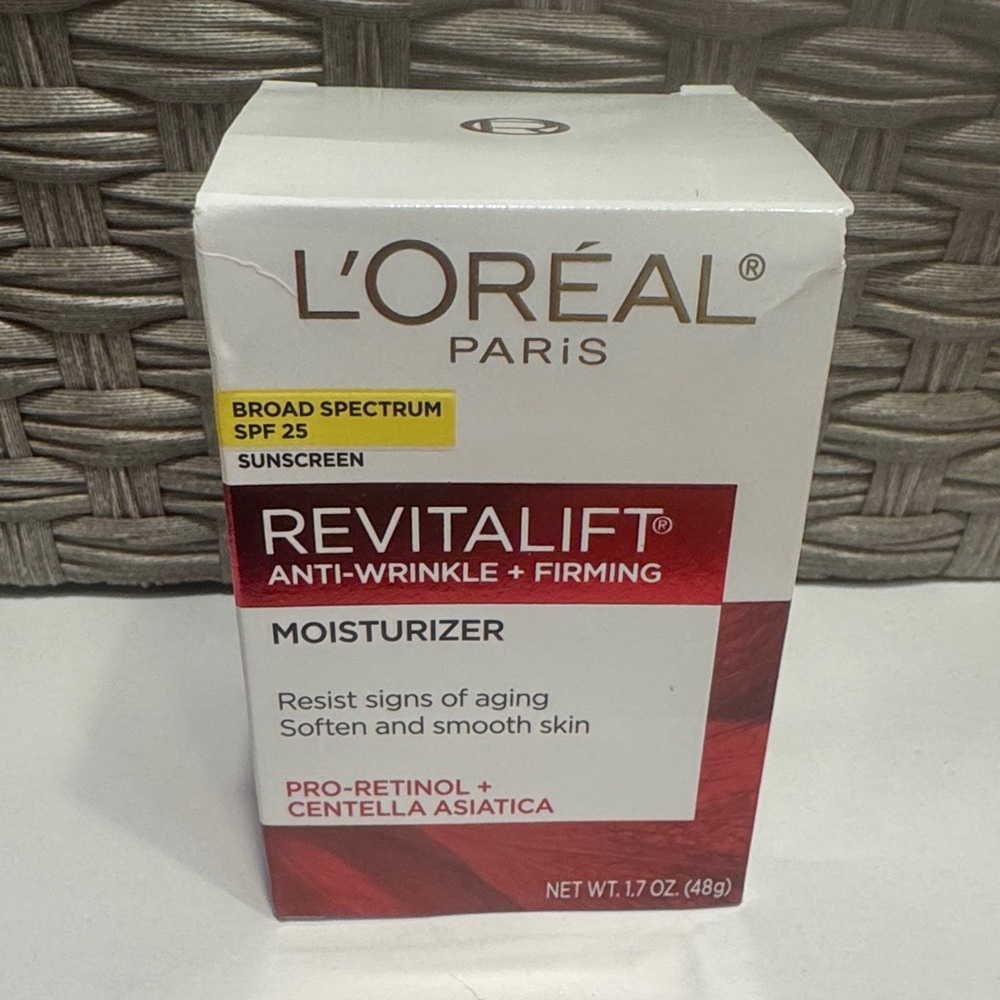 L’Oréal Revitalift Anti-Wrinkle + Firming Moisturizer